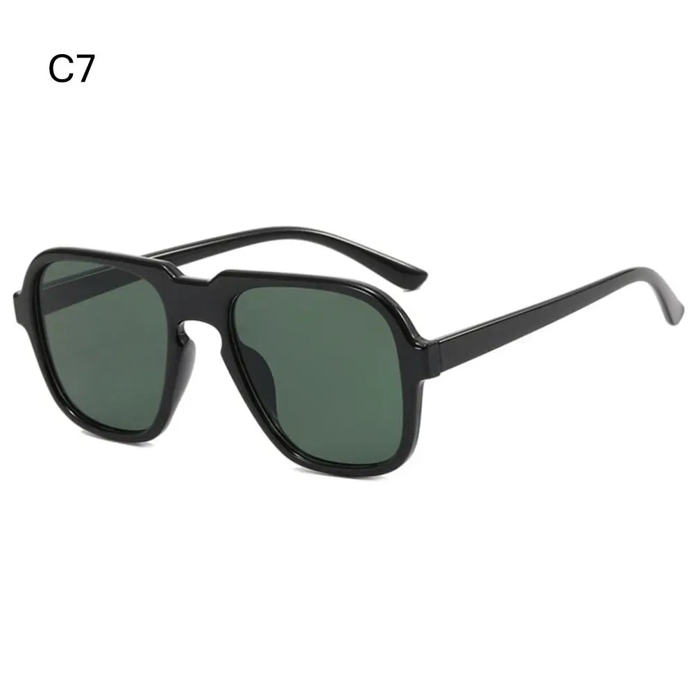 Beach Sunnies Sun Glasses Vintage Sunglasses For Women and Men Clear Ocean Gradient Lens Retro Shades Eyewear Summer Accessory